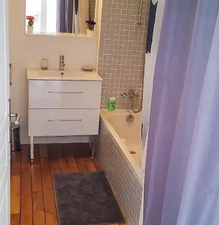 Plage A 50M - Appartement Terrasse Vue Mer & Garage Ferme
