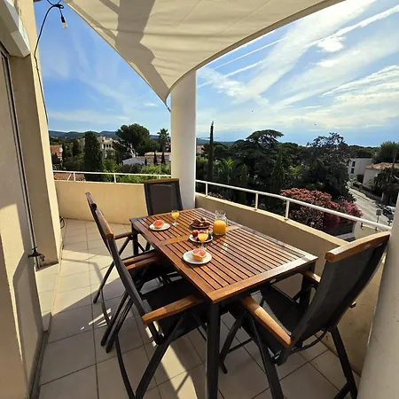 Apartment Plage A 50M - Appartement Terrasse Vue Mer & Garage Ferme La Ciotat